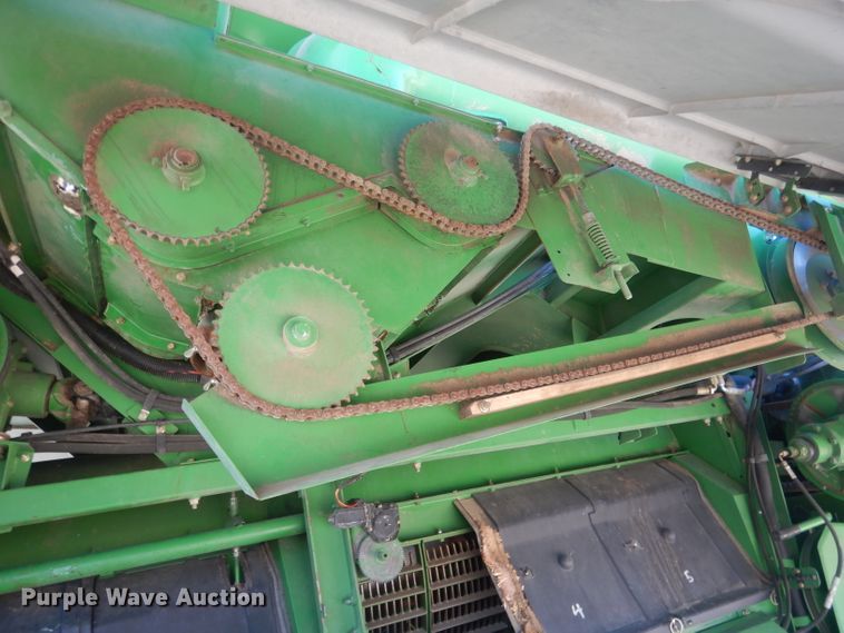 image for item DJ1264 2001 John Deere 9750 STS  combine