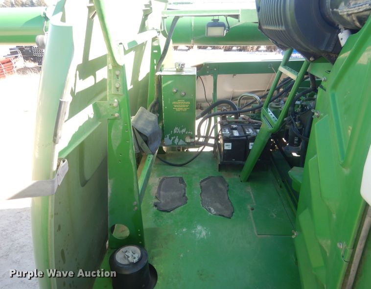 image for item DJ1264 2001 John Deere 9750 STS  combine