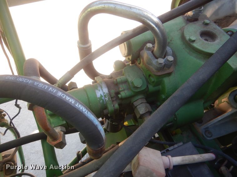 image for item DJ1264 2001 John Deere 9750 STS  combine