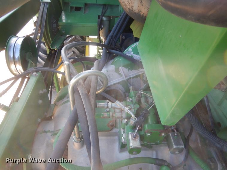 image for item DJ1264 2001 John Deere 9750 STS  combine