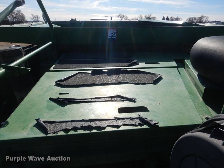 image for item DJ1264 2001 John Deere 9750 STS  combine