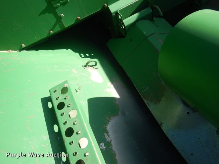 image for item DJ1264 2001 John Deere 9750 STS  combine