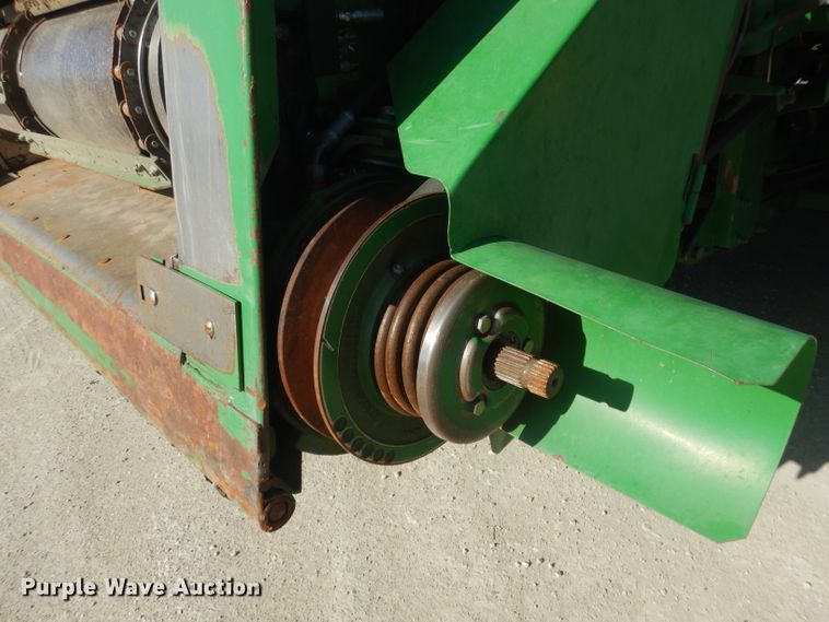 image for item DJ1264 2001 John Deere 9750 STS  combine