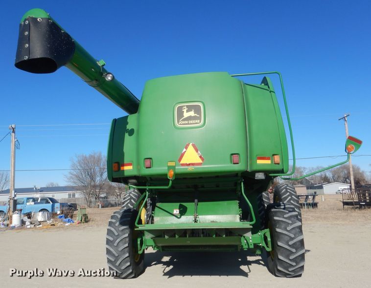 image for item DJ1264 2001 John Deere 9750 STS  combine