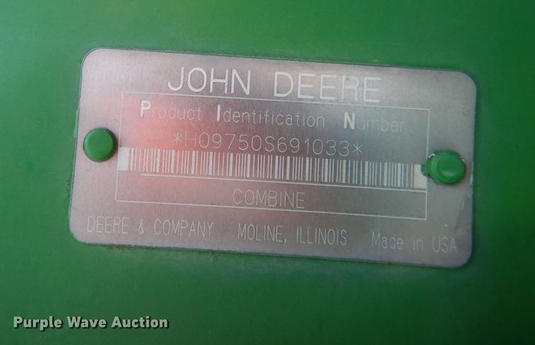 image for item DJ1264 2001 John Deere 9750 STS  combine