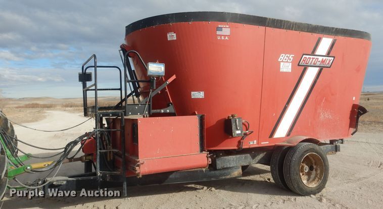 image for item DJ1268 Roto Mix 865 TRL  feed mixer