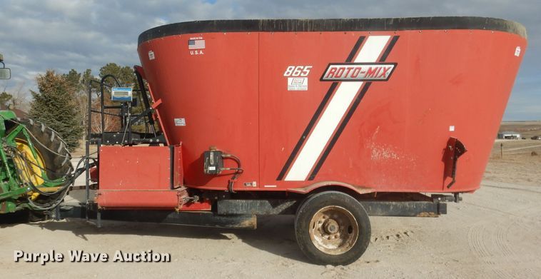 image for item DJ1268 Roto Mix 865 TRL  feed mixer