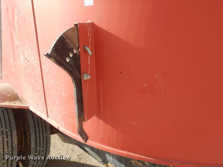 image for item DJ1268 Roto Mix 865 TRL  feed mixer