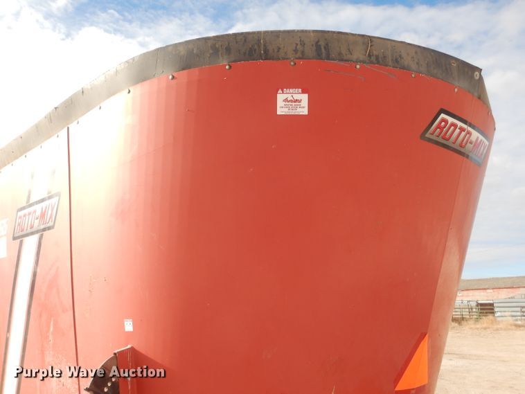 image for item DJ1268 Roto Mix 865 TRL  feed mixer