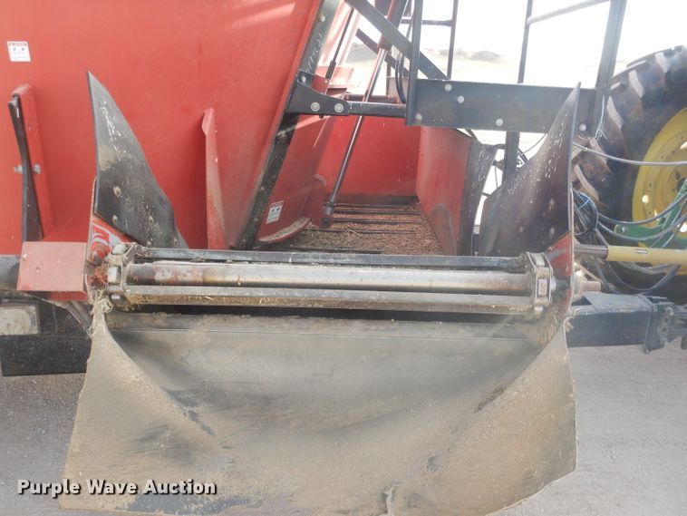 image for item DJ1268 Roto Mix 865 TRL  feed mixer