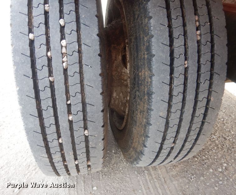 image for item DJ1268 Roto Mix 865 TRL  feed mixer