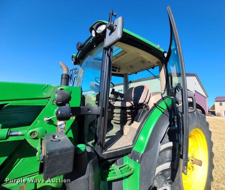 image for item DJ1721 2015 John Deere 6125R  MFWD tractor