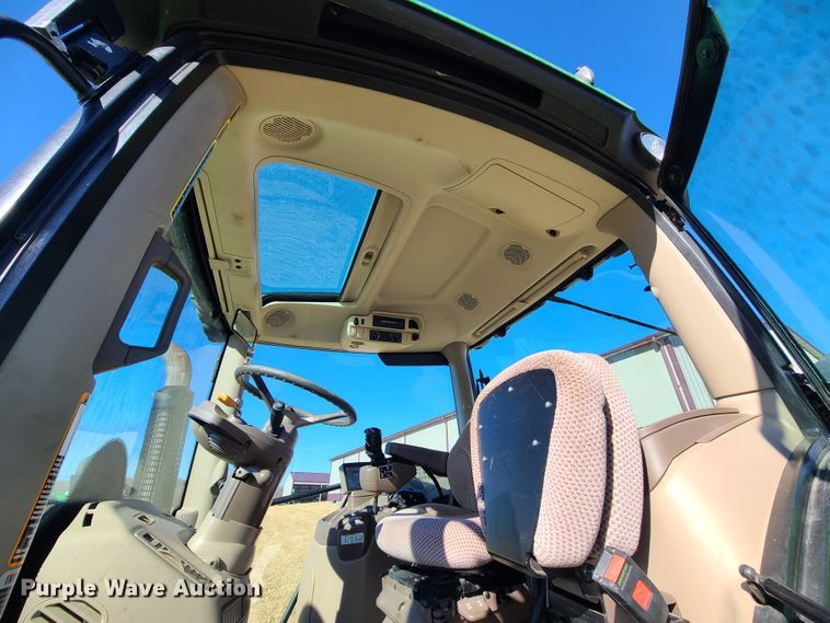 image for item DJ1721 2015 John Deere 6125R  MFWD tractor