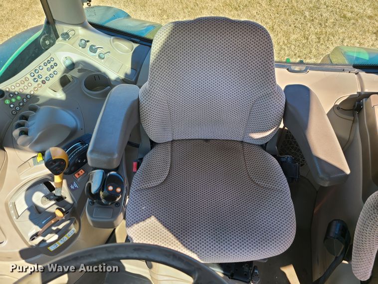 image for item DJ1721 2015 John Deere 6125R  MFWD tractor