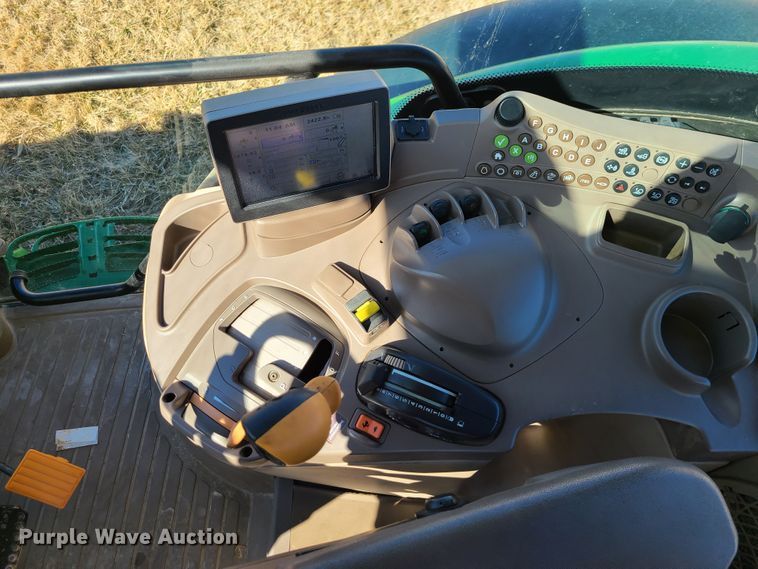 image for item DJ1721 2015 John Deere 6125R  MFWD tractor