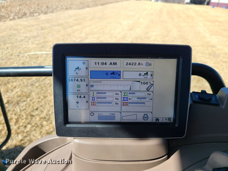 image for item DJ1721 2015 John Deere 6125R  MFWD tractor