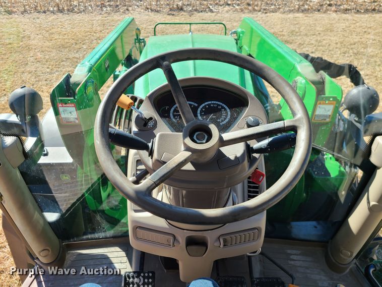 image for item DJ1721 2015 John Deere 6125R  MFWD tractor