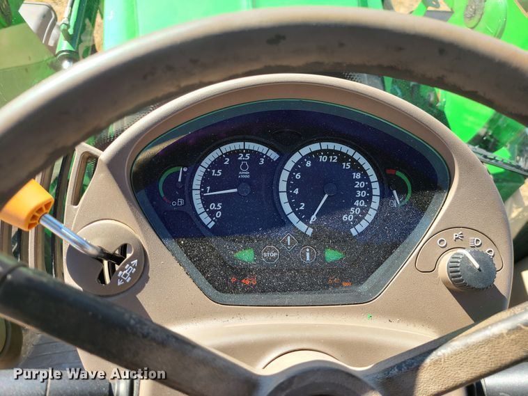 image for item DJ1721 2015 John Deere 6125R  MFWD tractor
