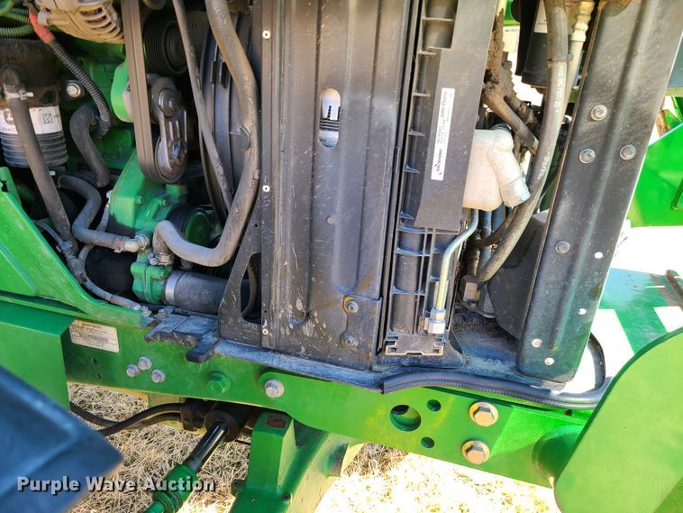 image for item DJ1721 2015 John Deere 6125R  MFWD tractor