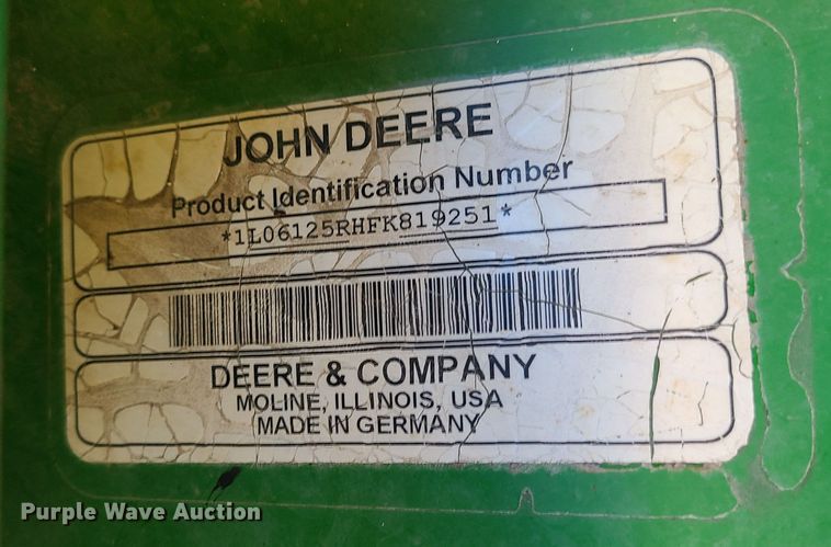 image for item DJ1721 2015 John Deere 6125R  MFWD tractor