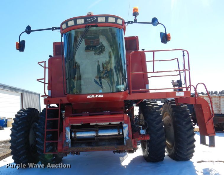image for item DK4236 2006 Case IH 2388  combine