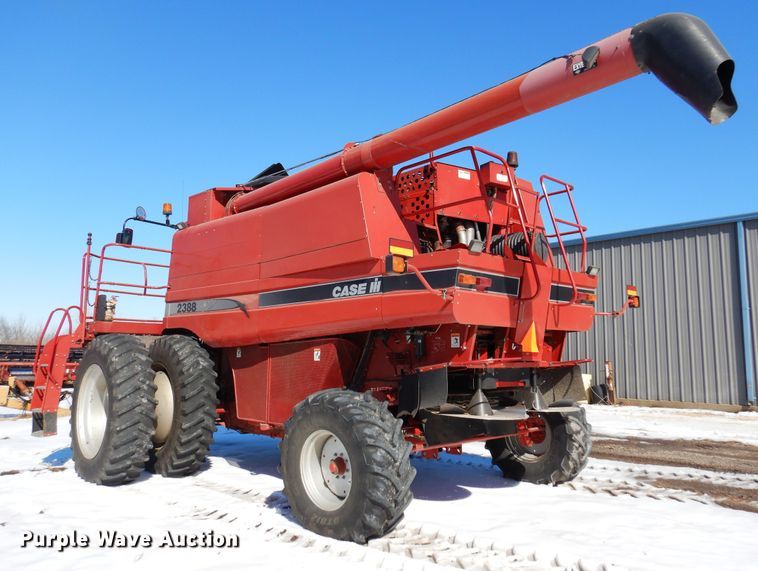 image for item DK4236 2006 Case IH 2388  combine
