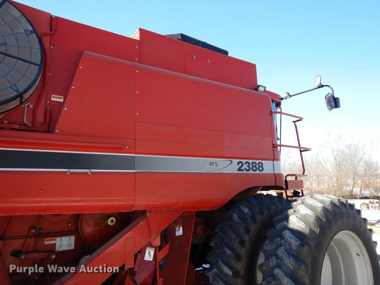 image for item DK4236 2006 Case IH 2388  combine