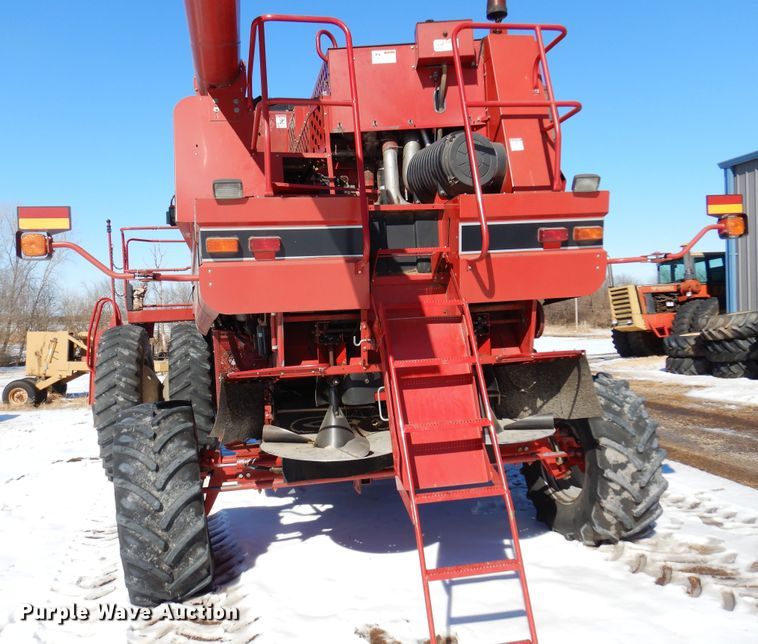 image for item DK4236 2006 Case IH 2388  combine