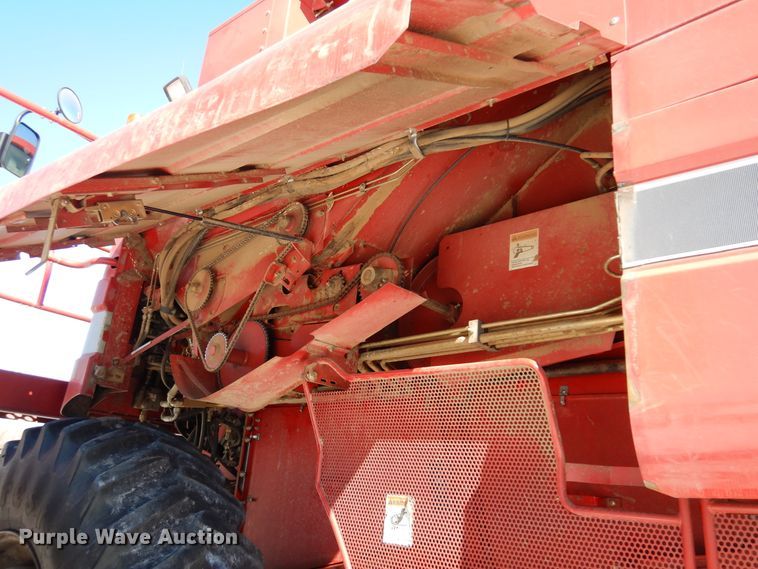 image for item DK4236 2006 Case IH 2388  combine