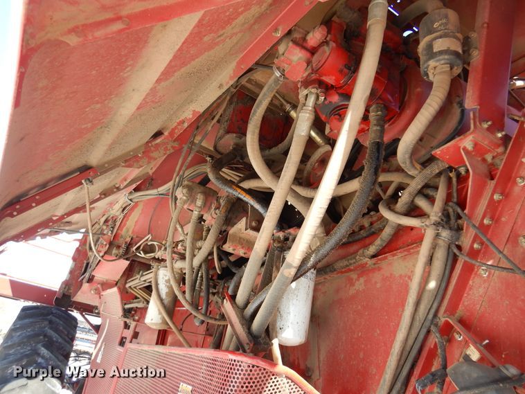 image for item DK4236 2006 Case IH 2388  combine