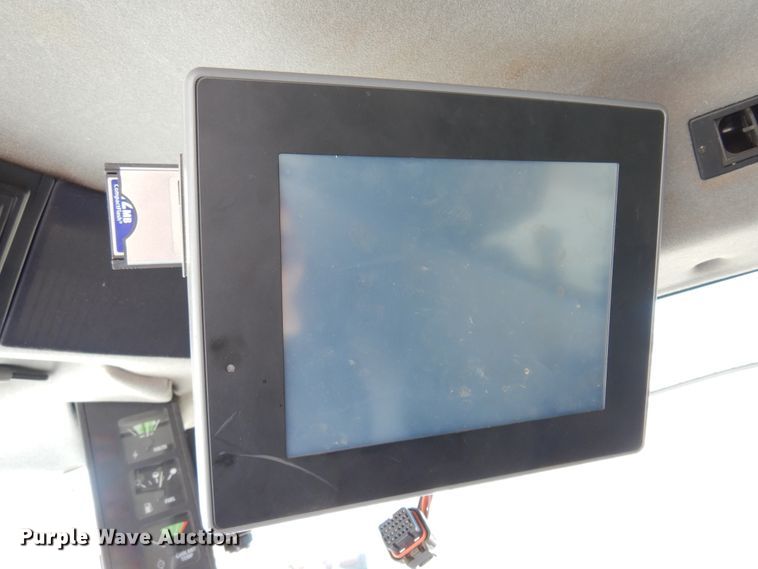 image for item DK4236 2006 Case IH 2388  combine