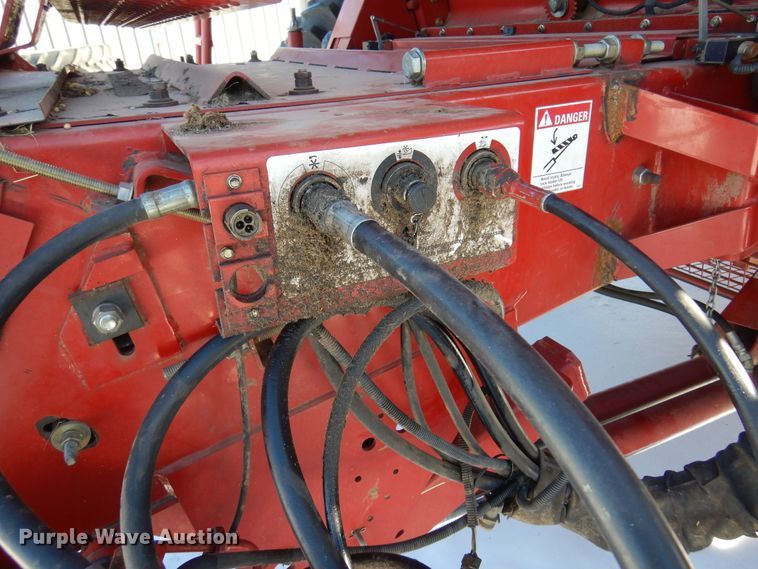 image for item DK4236 2006 Case IH 2388  combine