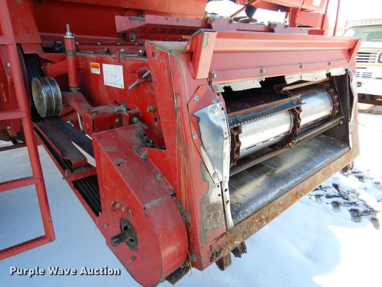 image for item DK4236 2006 Case IH 2388  combine