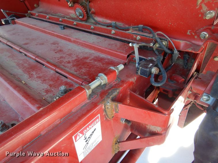 image for item DK4236 2006 Case IH 2388  combine