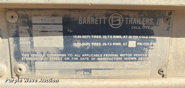 image for item DM8300 1999 Barrett  livestock trailer