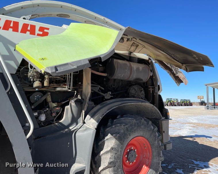 image for item DN0186 2015 Claas Jaguar 970  forage harvester