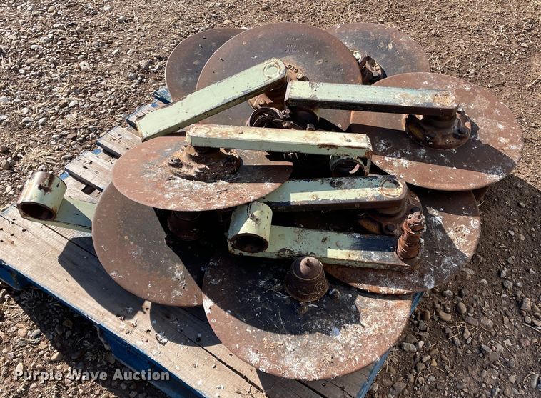 image for item DN0191 QuinStar LZ-5-40  sweep plow