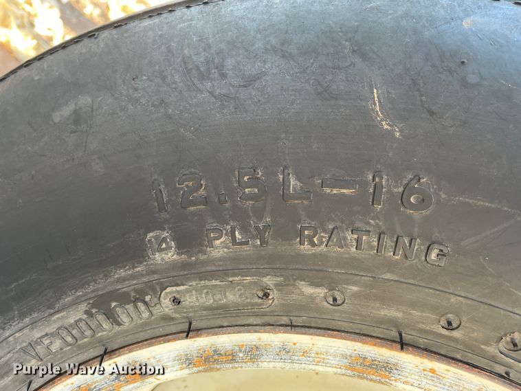 image for item DN0191 QuinStar LZ-5-40  sweep plow