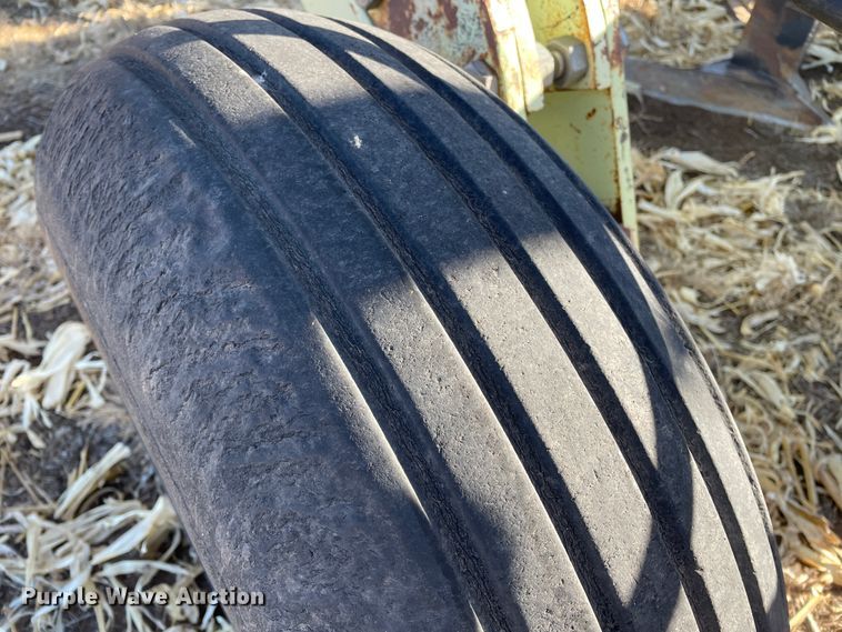 image for item DN0191 QuinStar LZ-5-40  sweep plow