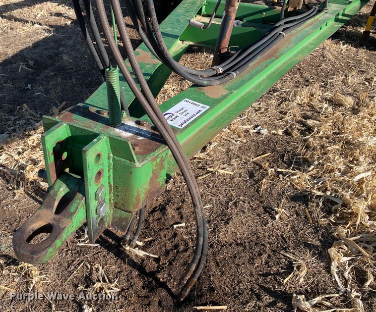 image for item DN0192 John Deere 610  field cultivator