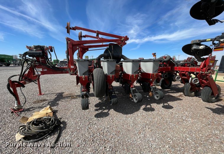 image for item DN0199 2010 Case IH 1250  no-till planter