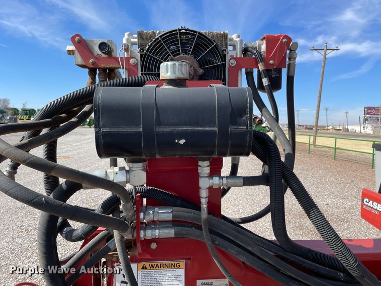 image for item DN0199 2010 Case IH 1250  no-till planter