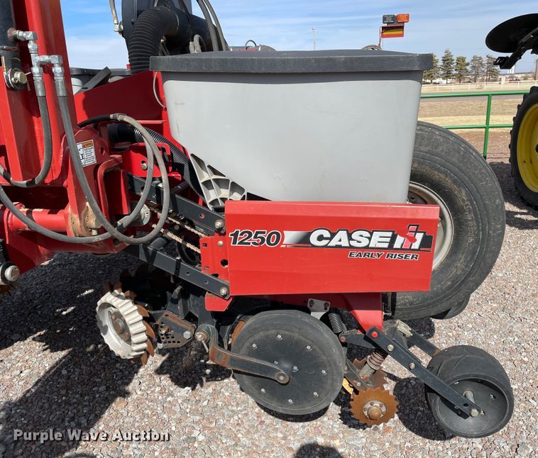 image for item DN0199 2010 Case IH 1250  no-till planter