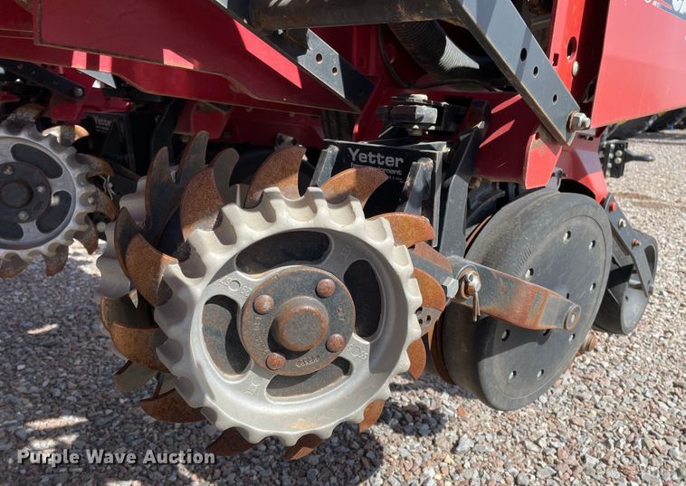 image for item DN0199 2010 Case IH 1250  no-till planter