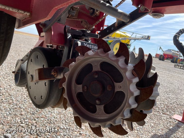 image for item DN0199 2010 Case IH 1250  no-till planter