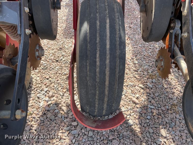 image for item DN0199 2010 Case IH 1250  no-till planter