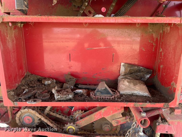 image for item DN0202 2011 Case IH RB564  round baler