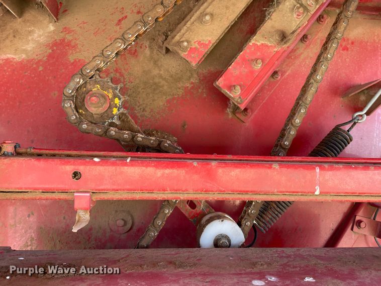 image for item DN0202 2011 Case IH RB564  round baler
