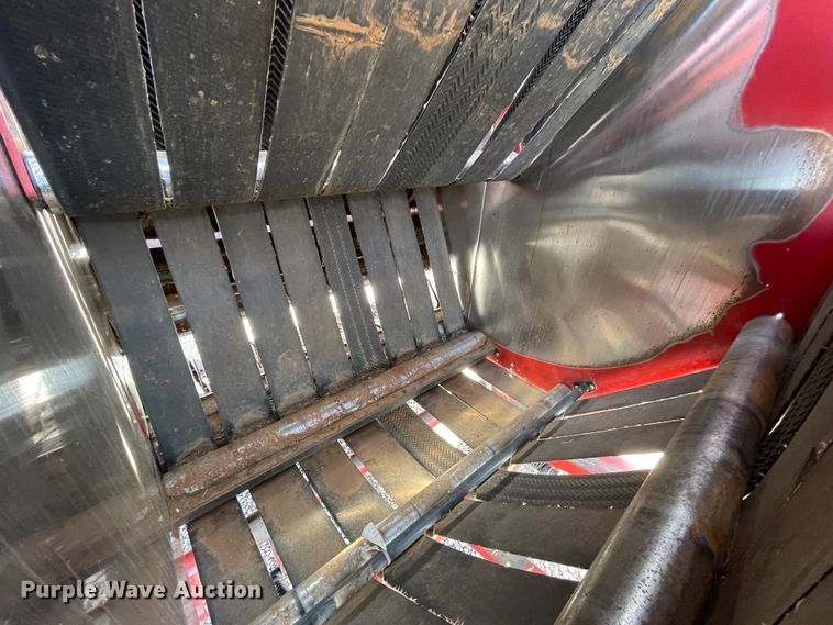 image for item DN0202 2011 Case IH RB564  round baler