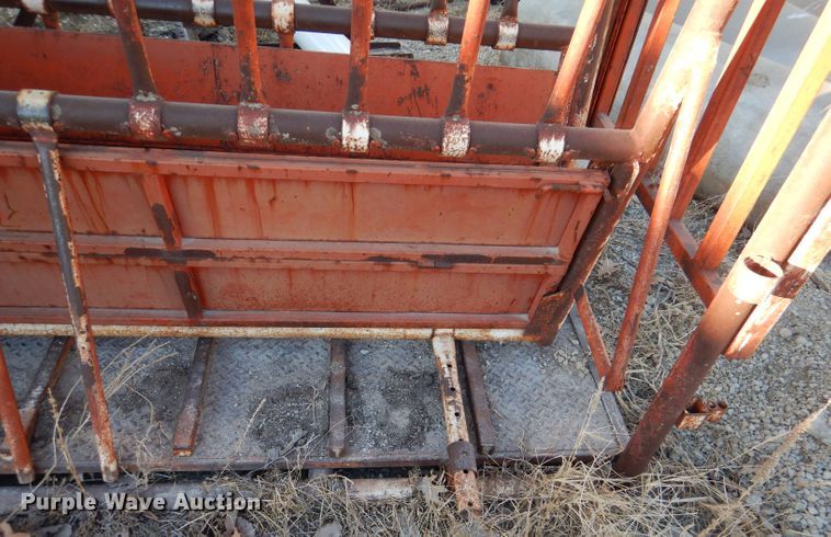 image for item DN5450 Top Hand  squeeze chute